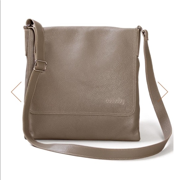 NWT Ooobaby lux crossbody bag - Picture 1 of 11